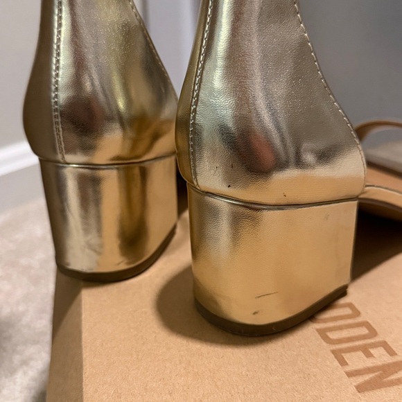 Steve Madden Metallic Irenee Gold Heeled Sandals - Picture 4 of 7